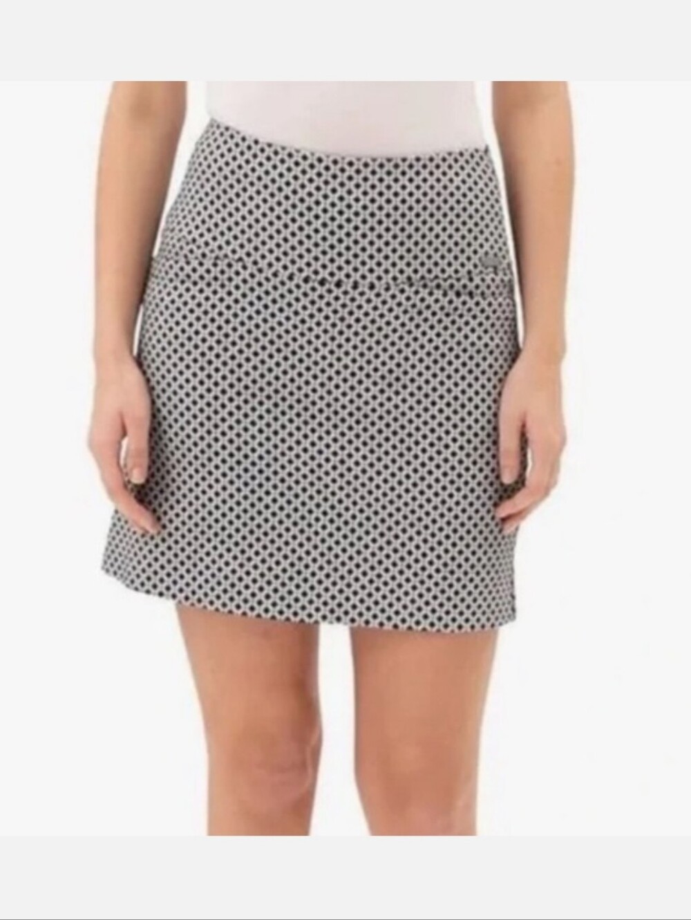 S. C. & Co. Black and White Geometric Skort Women's Size Small